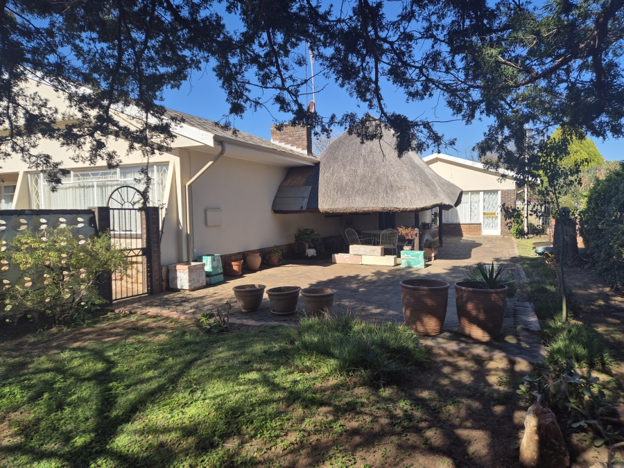 4 Bedroom Property for Sale in Declercqville North West